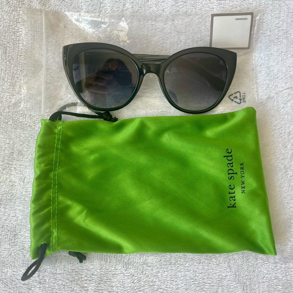 Kate Spade Samantha Black Sunglasses NWT